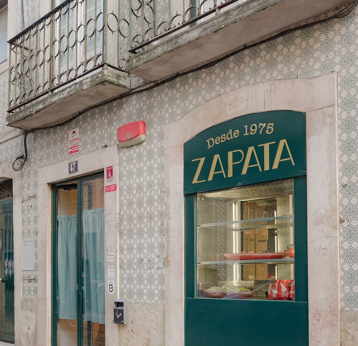 Façade de la Cervejaria Zapata à Lisbonne